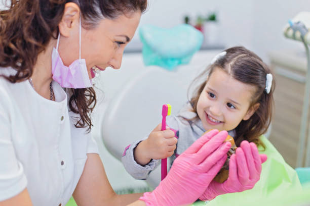 Emergency Dental Services in Csar Chvez, TX